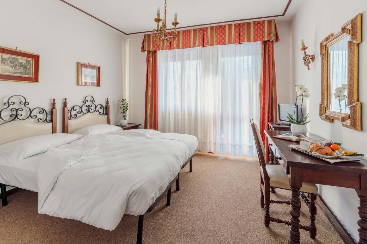 Hotel Capannina Κορτίνα Ντ' Αμπέτσο Εξωτερικό φωτογραφία